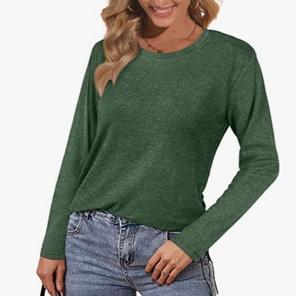 Women’s long sleeve sage green basic top, sz M - Picture 1 of 14